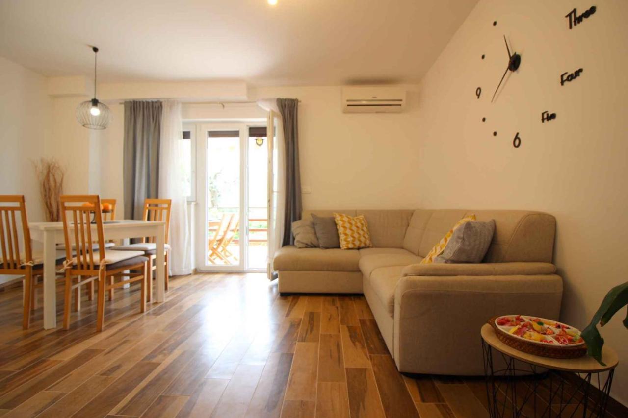 Apartments In Porec/Istrien 9923 Exterior photo